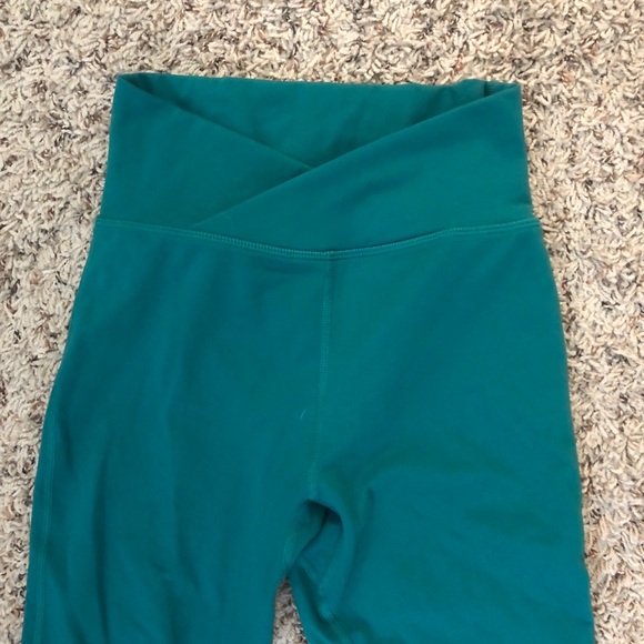 Alphalete Pants - Alphalete Surface Path Leggings